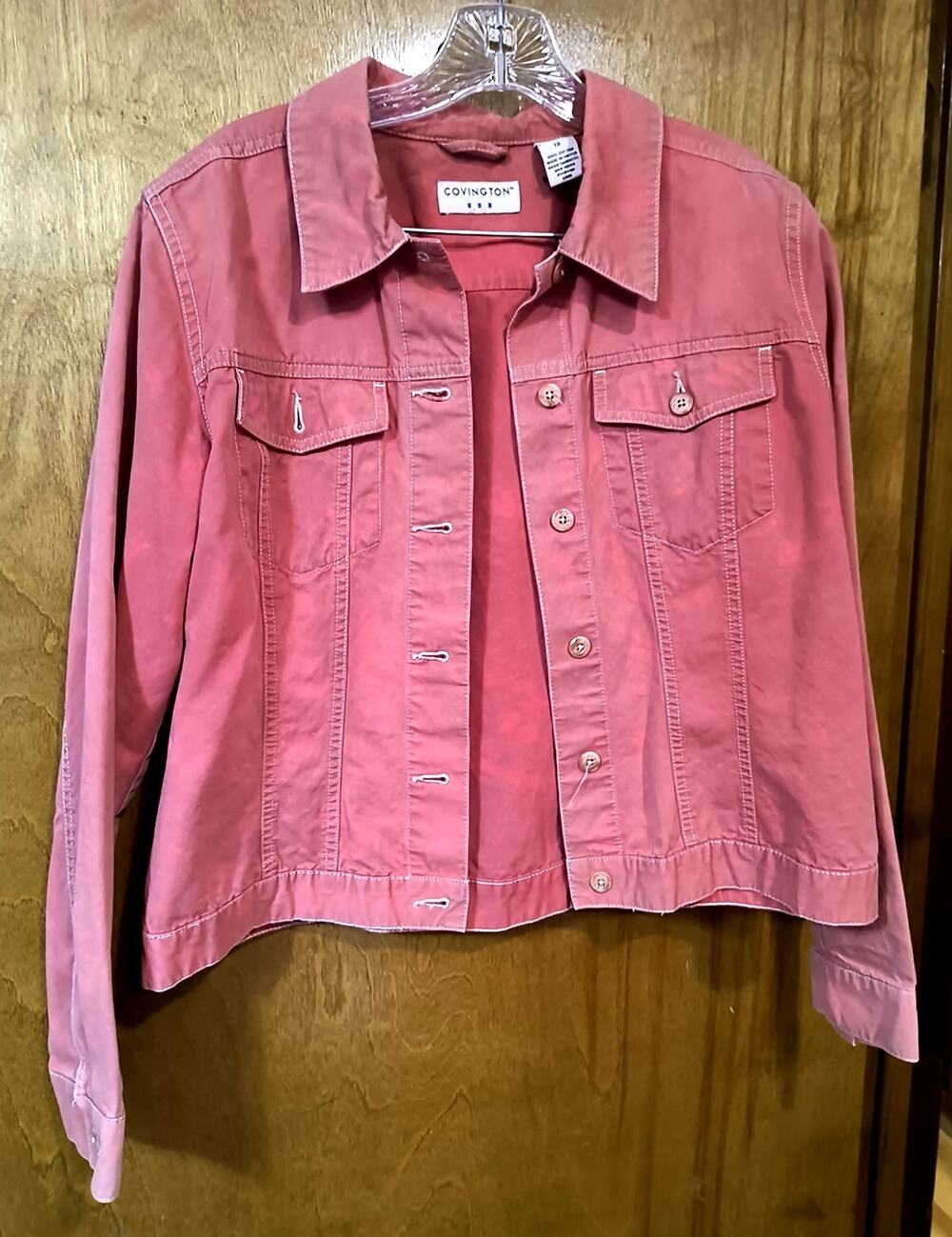2226.  Vintage Covington Red Jean Jacket Sz 12 Waist Length Button Down Relaxed
